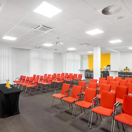 Park By Radisson 4* Budapeste