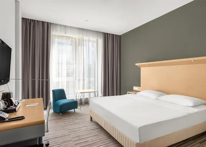 Park By Radisson מלון 4*