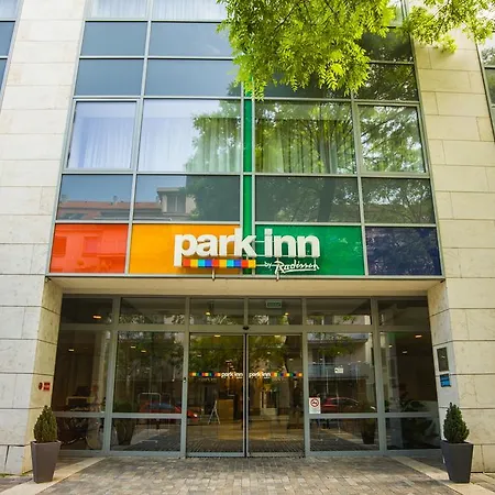 Park By Radisson Otel Budapeşte