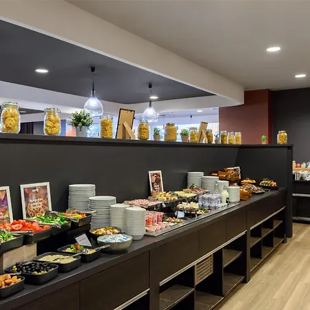 Ξενοδοχείο Park By Radisson 4*